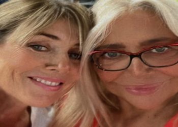 Mara Venier e sua figlia Elisabetta Ferracini. (Foto: Web)