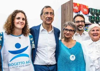 L'inaugurazione del Market Solidale di Progetto Arca con Beppe Sala, sindaco di Milano e assessore alla Famiglia, Solidarietà sociale, Disabilità e Pari opportunità di Regione Lombardia