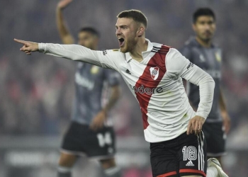 Calciomercato Fiorentina: spunta l'idea Lucas Beltran (Foto LaPresse)