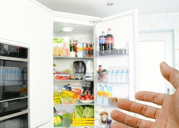 Frigorifero_bianco_pieno