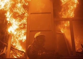 A Odessa, dopo un attacco missilistico russo (LaPresse)