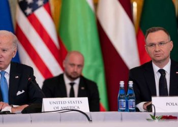 il presidente Usa Joe Biden com il presidente della Polonia Andrzej Duda (LaPresse)