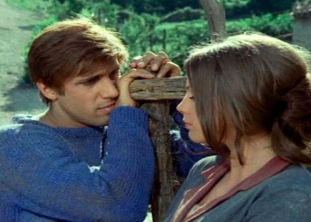 Adriano Celentano e Ottavia Piccolo in una scena del film su Rete 4