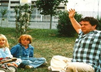 Renato Pozzetto in una scena del film su Rete 4