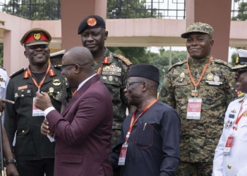 I leader dell'Ecowas riuniti ad Accra, in Ghana (LaPresse)