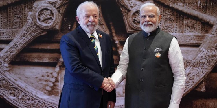 Lula con Modi al G20