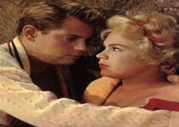 Una scena del film nel pomeriggio di Rete 4 (Foto Web)