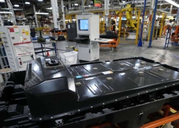 Laboratorio di automazione (LaPresse)