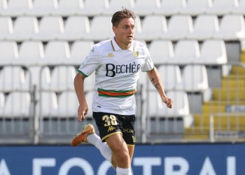 Magnus Andersen con la maglia del Venezia (Foto LaPresse)