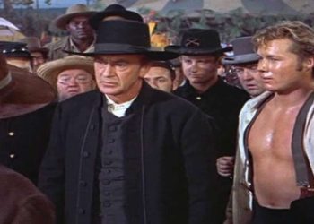 Una scena del film nel pomeriggio di Rete 4 (Foto Web)