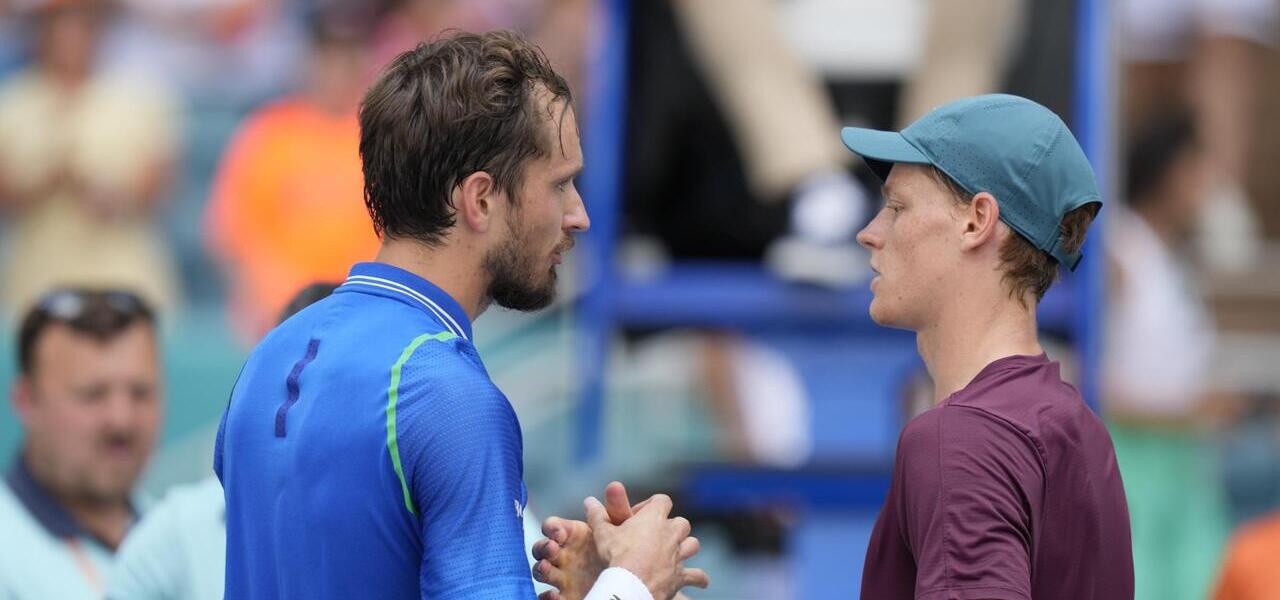 Jannik Sinner vince il Vienna Open 2023: battuto Daniil Medvedev in finale