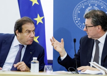 Giorgetti e Leo, Manovra