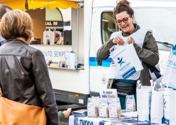 Progetto Arca in piazza con "La zuppa della Bontà"