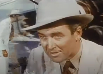 James Stuart in una scena del film su Rete 4