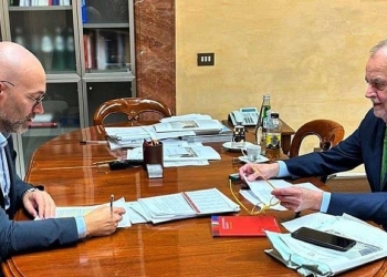 Alessandro Panza con Roberto Calderoli (foto d'archivio)