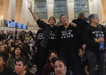 Manifestazione per il cessate il fuoco a Gaza a New York (LaPresse)