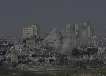 Bombe su Striscia Gaza