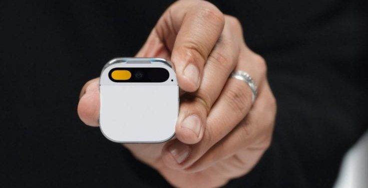 Humane AI Pin