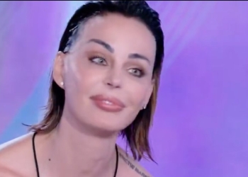 Nina Moric a Verissimo