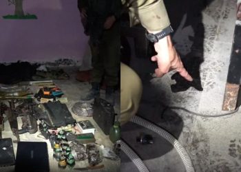 Armi di Hamas e sedie con corde per gli ostaggi trovate all'interno dell'ospedale di Gaza (Twitter)