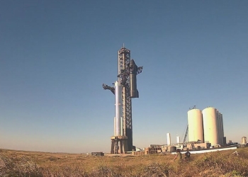 Lo Starship di SpaceX (Twitter RGV Aerial Photography)