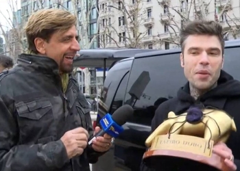 Fedez a Striscia la notizia screenshot