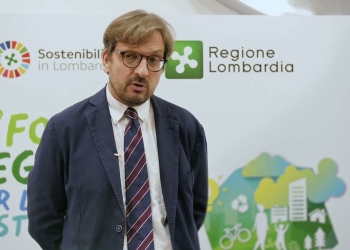 Assessore Guidesi, Regione Lombardia (screen da Youtube)