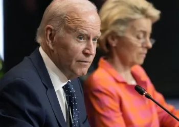 Joe Biden e Ursula von der Leyen (LaPresse)