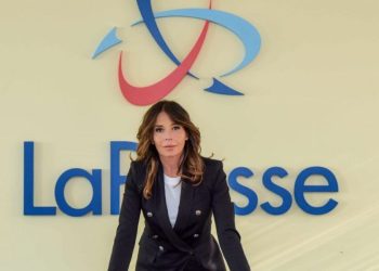 Alessia Lautone, la direttrice di LaPresse aggredita a Milano (Twitter)