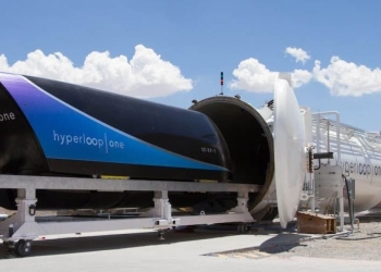 Il prototipo del treno ultra veloce di Hyperloop One (Twitter)