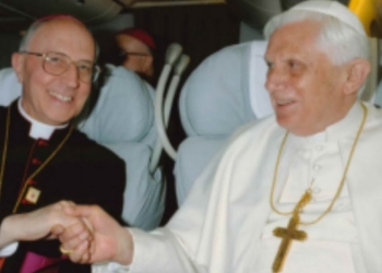 Ratzinger con Filoni