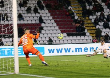 Kastrati e Lapadula (Foto: Ansa, 2023)