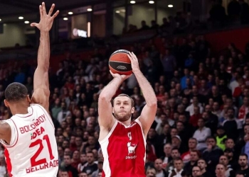 Nicolò Melli con Milano (da facebook.com/OlimpiaMilano1936)