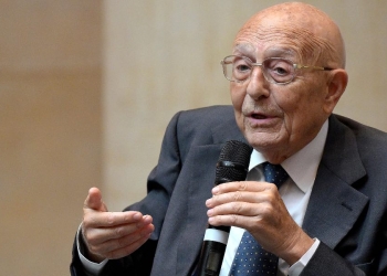 Sabino Cassese al convegno "Le Buone Leggi. Semplificare per far ripartire l'Italia" a Roma (Foto: Ansa, 2023)