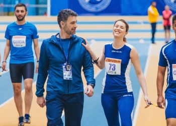 Fiorenza D'Antonio e Raoul Bova ne I Fantastici 5 (Foto Mediaset)