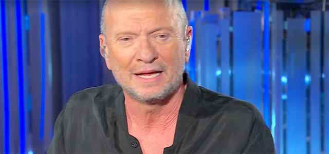 Biagio Antonacci a Domenica In screenshot tv 2024