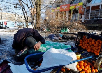Bombardamento contro il mercato a Donetsk (Twitter)