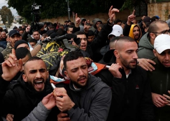 Cisgiordania, funerale di palestinesi uccisi dai soldati israeliani (Ansa)