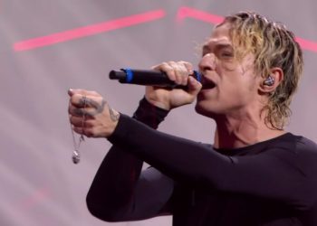 Irama al Festival di Sanremo 2024 (Rai1)