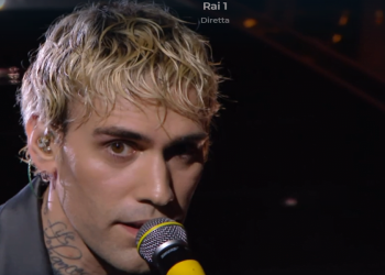 Mr Rain a Sanremo 2024 (screen da TV)