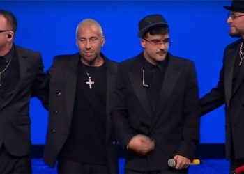 Gigi D'Alessio, Luché, Geolier e Gue Pequeno a Sanremo 2024 screenshot tv 2024