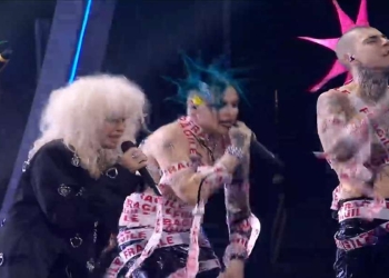 La Sad con Rettore nella serata cover (Screenshot)