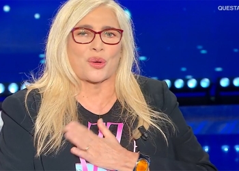 Mara Venier a Domenica In 2024 screenshot tv