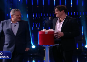 Domenico, papà di Alessio Falsone al Grande Fratello (screen da TV)