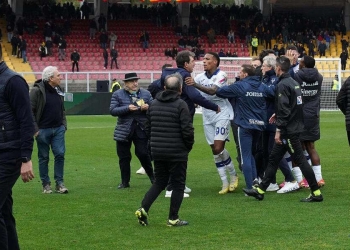 Roberto D'Aversa è stato esonerato dal Lecce (Foto ANSA)