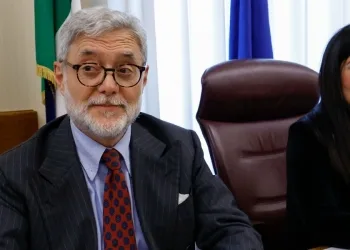 Giovanni Melillo, procuratore nazionale antimafia, con Chiara Colosimo, presidente della Commissione parlamentare antimafia (Ansa)