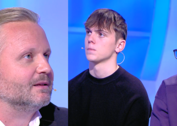 Daniele e i figli Simone e Andrea a C'è posta per te 2024 (screen da TV)