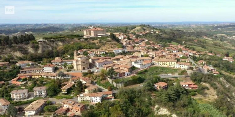 Un'immagine dall'altro di Guarene, finalista a Il Borgo dei Borghi 2024 (Screenshot)