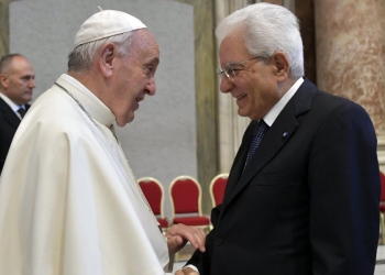 Papa con Mattarella
