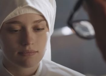 Una scena dello spot della patatina Amica Chips 2024